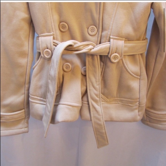 Coat - Picture 3 of 7